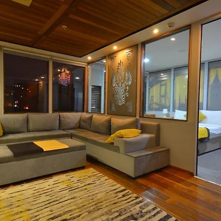 Uenver Galata Apart-2